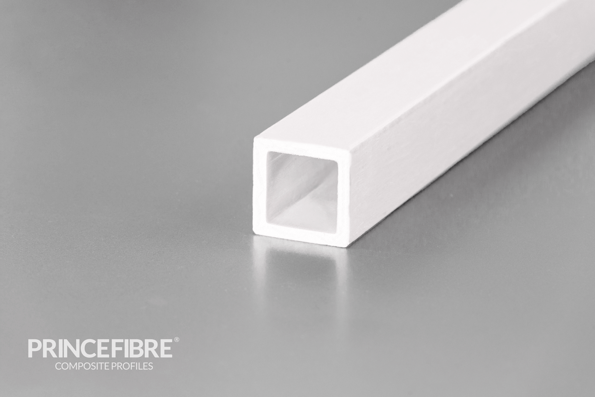 Prince Fibre Square 40x40x5 mm glass-polyester white copy